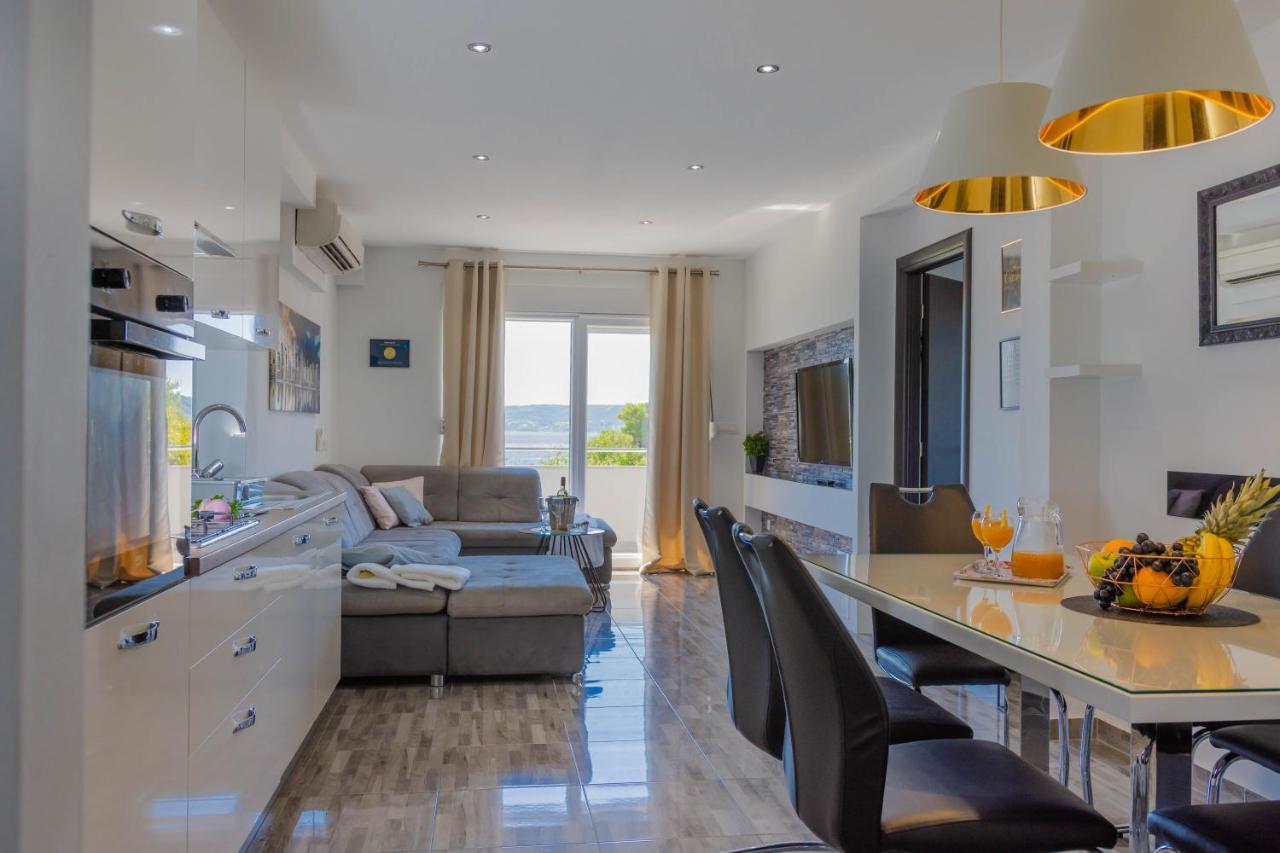 Deluxe Apartment Bellacosta Kaštela Exterior foto