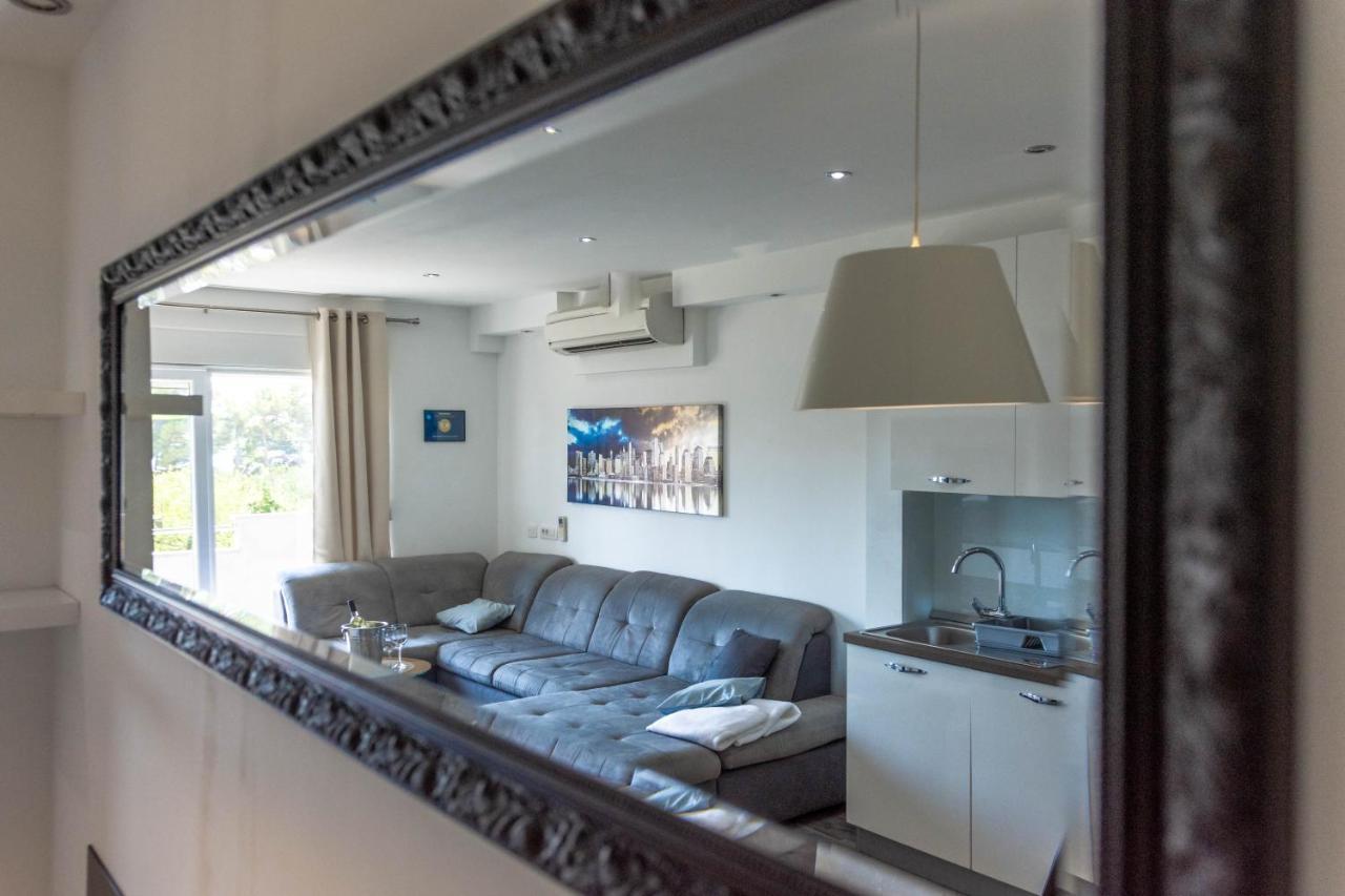 Deluxe Apartment Bellacosta Kaštela Exterior foto
