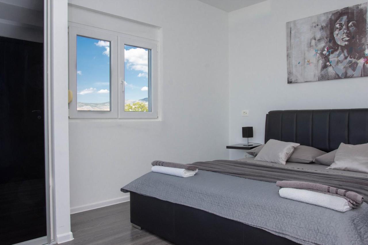 Deluxe Apartment Bellacosta Kaštela Exterior foto